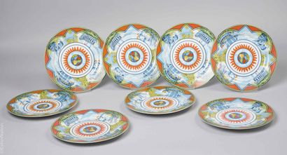 HERMÈS PARIS 
Suite de huit assiettes en...