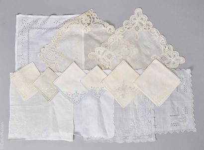HOUSEHOLD LINEN - LACE AND EMBROIDERY 
Set...