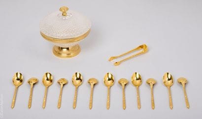 ART DE LA TABLE - METAL DORE
SAINT MEDARD...