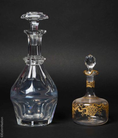 BACCARAT ET DIVERS 
Baccarat 
Modèle 