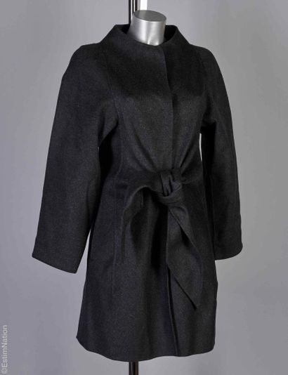 VANESSA BRUNO
MANTEAU mi saison en laine...