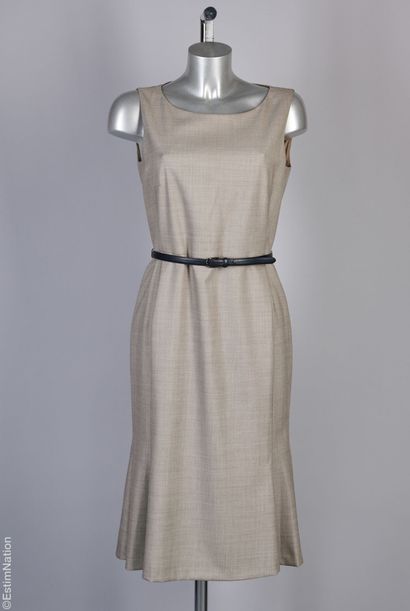 MAX MARA
ENSEMBLE en lainage finement tissé...