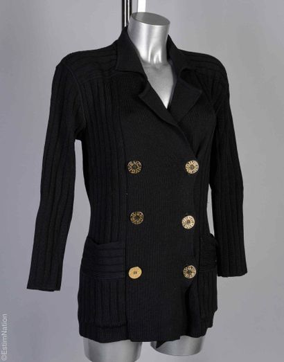 BOUTIQUES GIVENCHY CIRCA 1990
CARDIGAN à...