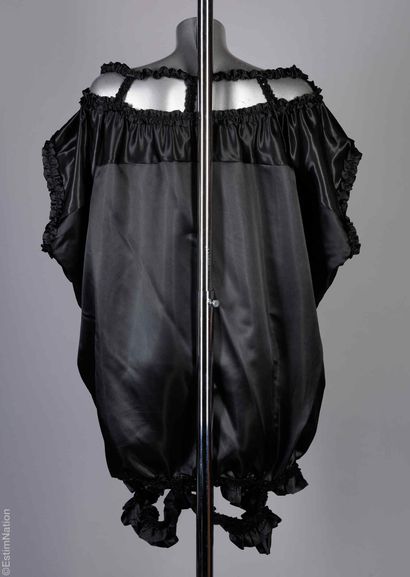 COMME DES GARÇONS PAR REI KAWAKUBO (COLLECTION...