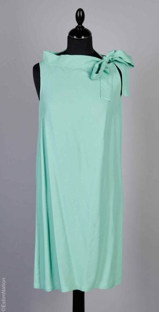 TARA JARMON
DEUX ROBES en crêpe viscose et...