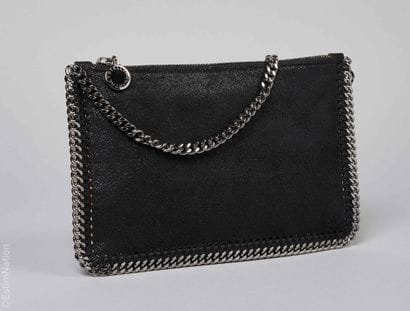 STELLA MCCARTNEY
POCHETTE en cuir vegan velours...