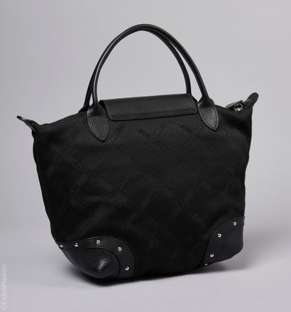 LONGCHAMP
SAC en toile nylon façonné de croisillons...