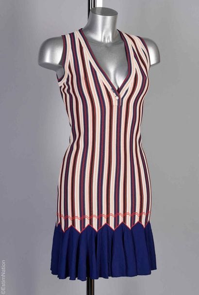 ALAÏA
ROBE en épais jersey viscose façonnée...
