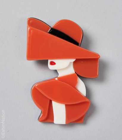 ANONYME 
BROCHE en acrylique polychrome représentant...