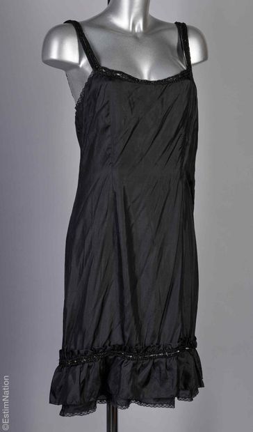MIU MIU
ROBE combinaison en satin de soie...