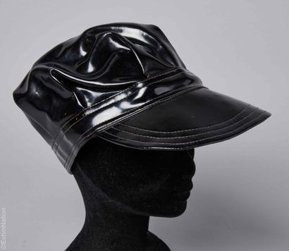 CERRUTI 1881 EARLY 1980S
Mixed black vinyl...