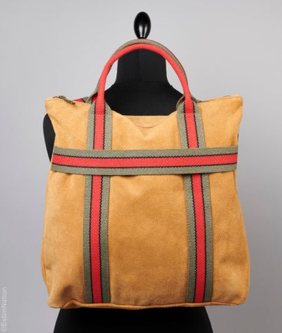ABACO
SAC TOTE en peau gold pouvant être...