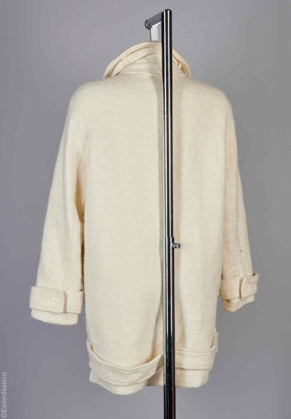 VANESSA BRUNO
MANTEAU d'inspiration duffle...