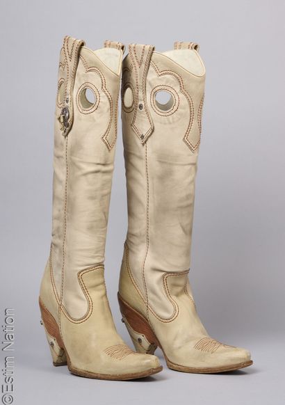 CHRISTIAN DIOR PAR JOHN GALLIANO
PAIRE DE...