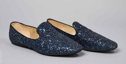 JIMMY CHOO
PAIRE DE SLEEPERS en cuir métallisé...