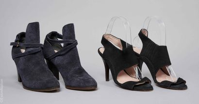 VANESSA BRUNO
PAIR OF SANDALS in black leather,...
