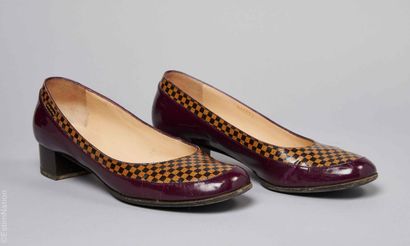 LOUIS VUITTON VINTAGE
Pair of purple patent...
