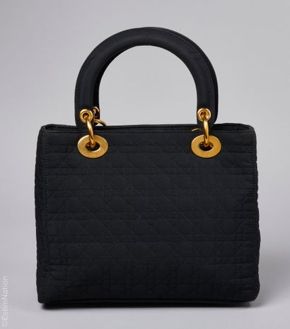 CHRISTIAN DIOR CIRCA 1996
SAC 