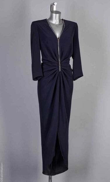 BOUTIQUE PIERRE CARDIN FIN 1990
ROBE en jersey...