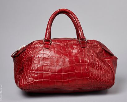 FURLA
SAC en cuir embossé façon alligator...
