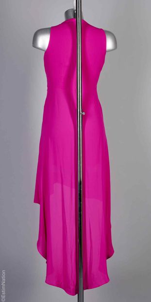 BCBGMAXAZRIA
Asymmetrical-length dress in...