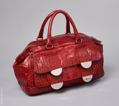 FURLA
SAC en cuir embossé façon alligator...