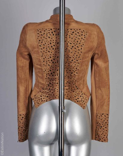 BCBGMAXAZRIA
COURTE VESTE en simili peau...