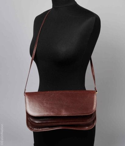 PIERRE CARDIN VINTAGE, CHARLES JOURDAN VINTAGE
POCHETTE...