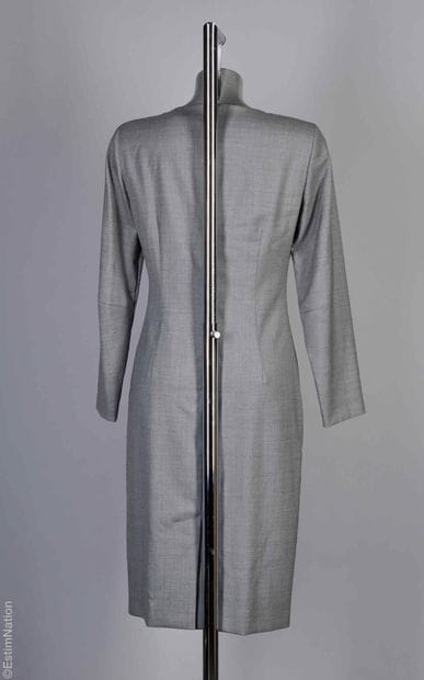 MAXMARA
ROBE en laine façonnée gris souris...