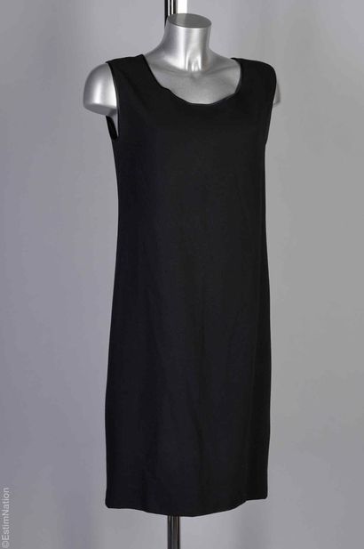 PIERRE CARDIN EARLY 2000
SET in black and...