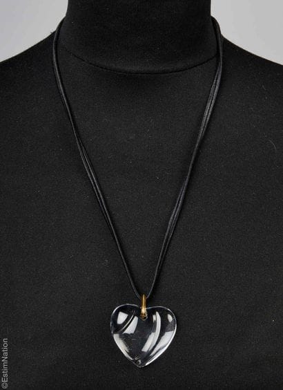 BACCARAT
PENDENTIF cœur en cristal, attache...