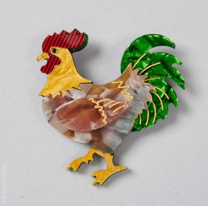 ANONYME
BROCHE en acrylique polychrome représentant...