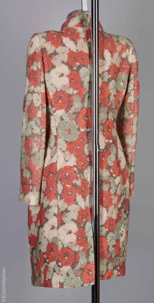 PAUL SMITH
Coat in shaped wool with floral...