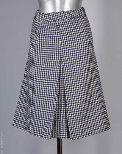 CELINE CIRCA 1975
Hollow pleated skirt in...