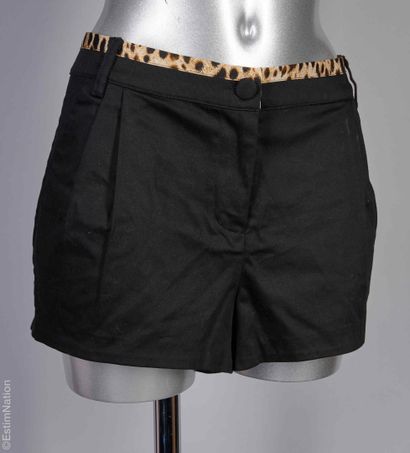 ROBERTO CAVALLI FOR TARGET (2012)
DEUX SHORTS...