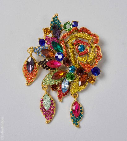 ANONYMOUS 
Metal brooch depicting a flower...