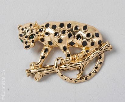 ANONYMOUS 
Metal brooch depicting a panther...