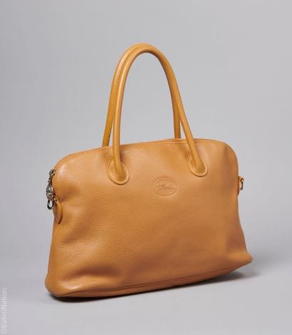 LONGCHAMP
TROIS SACS en cuir grainé : le...