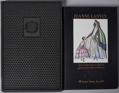 FASHION BOOK
