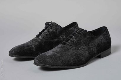 SALVATORE FERRAGAMO
PAIRE DE RICHELIEUS en...