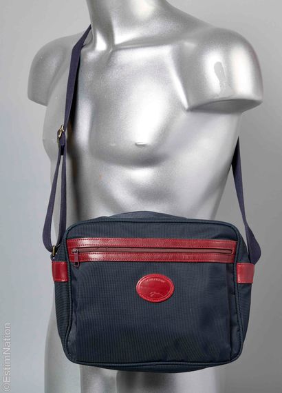 LONGCHAMP VINTAGE
BESACE porté épaule en...