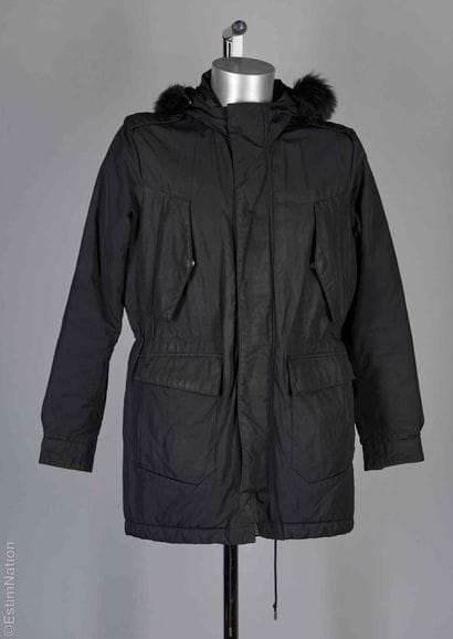 THE KOOPLES
PARKA mi longue en nylon noir,...