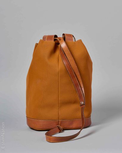 LANCEL
SAC seau polochon en toile composite...