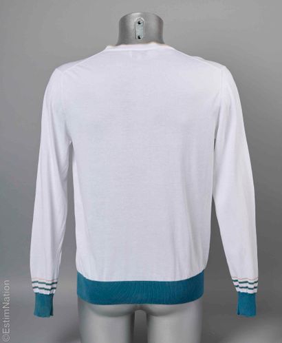 HERMÈS
FIN PULL OVER en coton blanc, col...