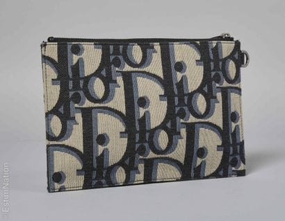 DIOR (2023)
POCHETTE 