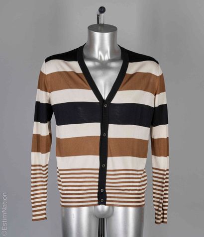 PRADA (2011)
CARDIGAN en jersey de soie façonnée...