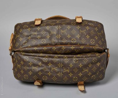 LOUIS VUITTON (1982)
SAC 