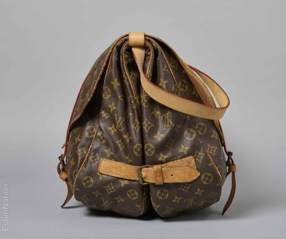 LOUIS VUITTON (1982)
SAC 