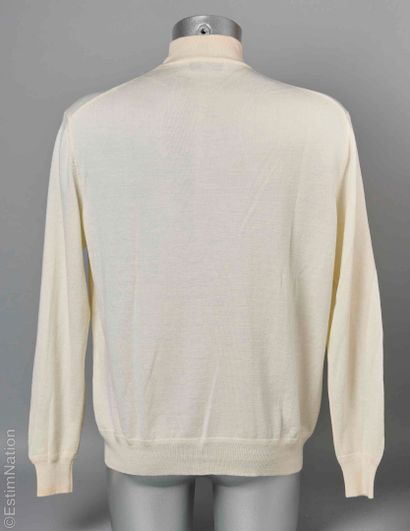 CHRISTIAN DIOR MONSIEUR
PULL OVER à col montant...