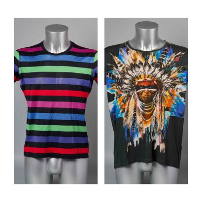 RYKIEL HOMME, BALMAIN
DEUX TEE SHIRTS en...